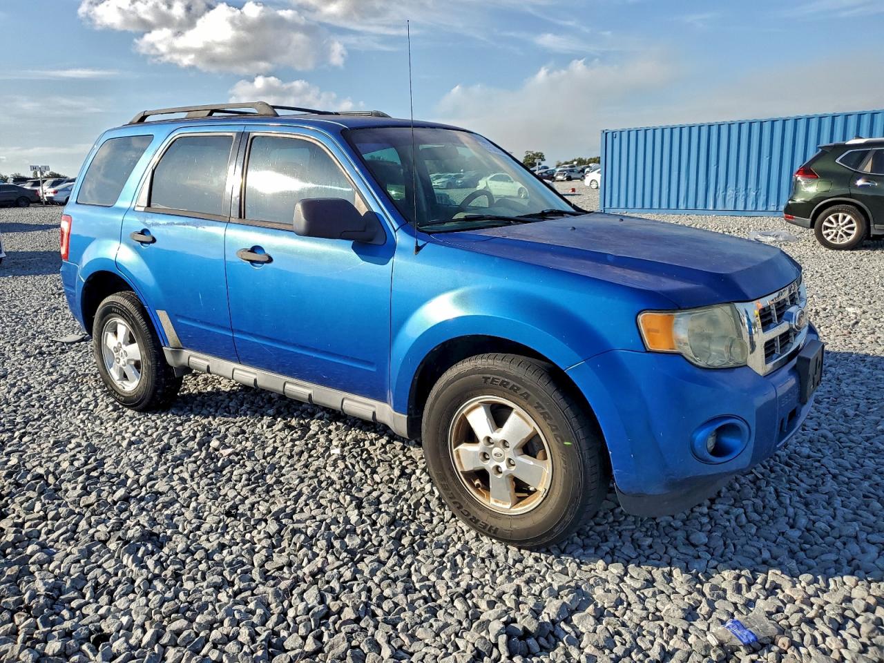 2012 FORD ESCAPE XLS photo 4