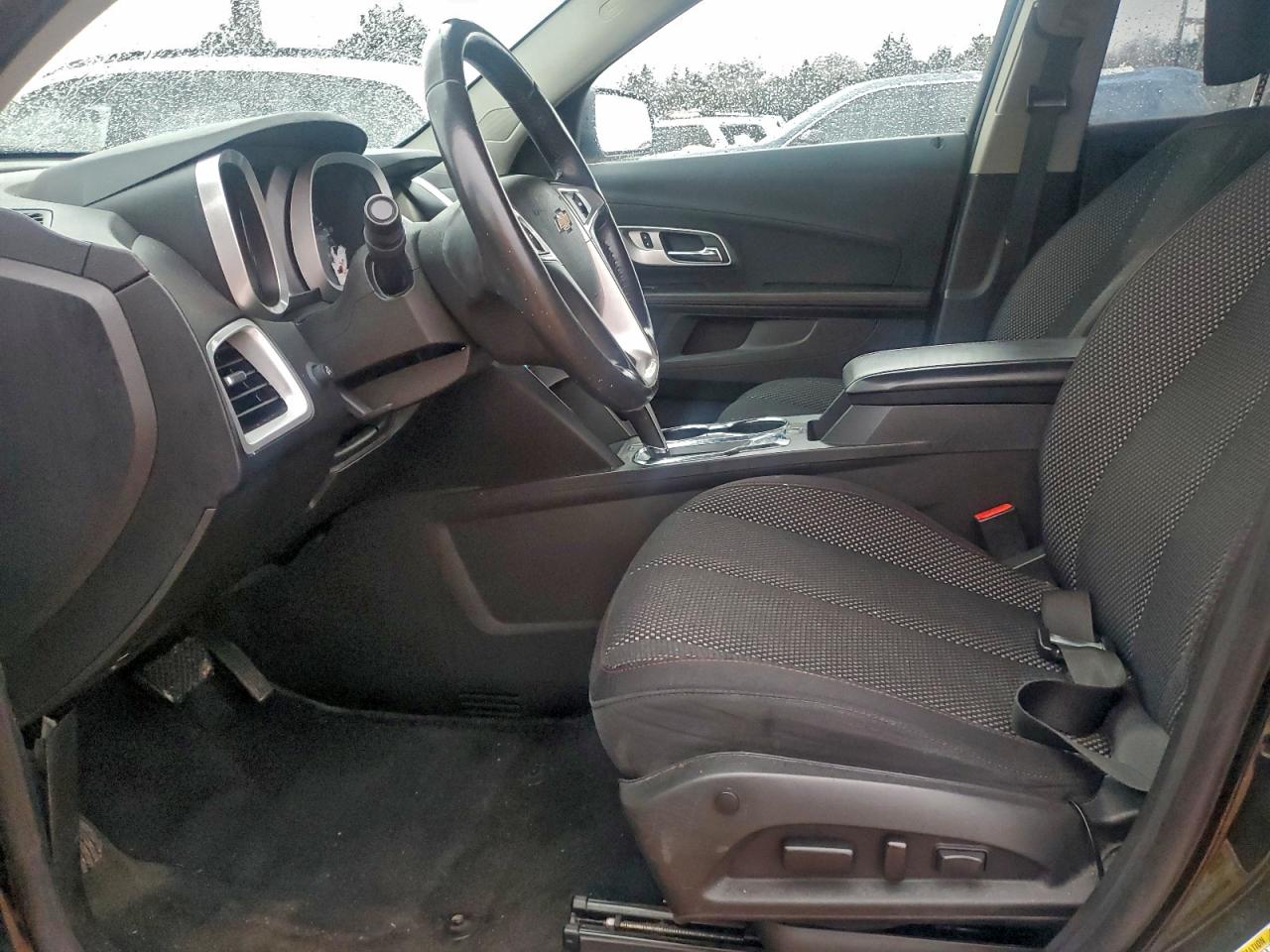 2015 CHEVROLET EQUINOX LT photo 13