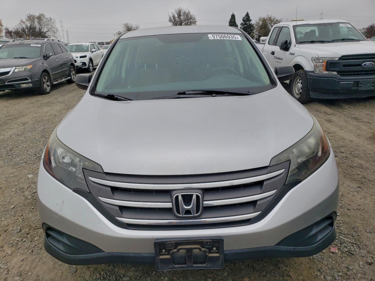 2013 HONDA CR-V LX photo 5