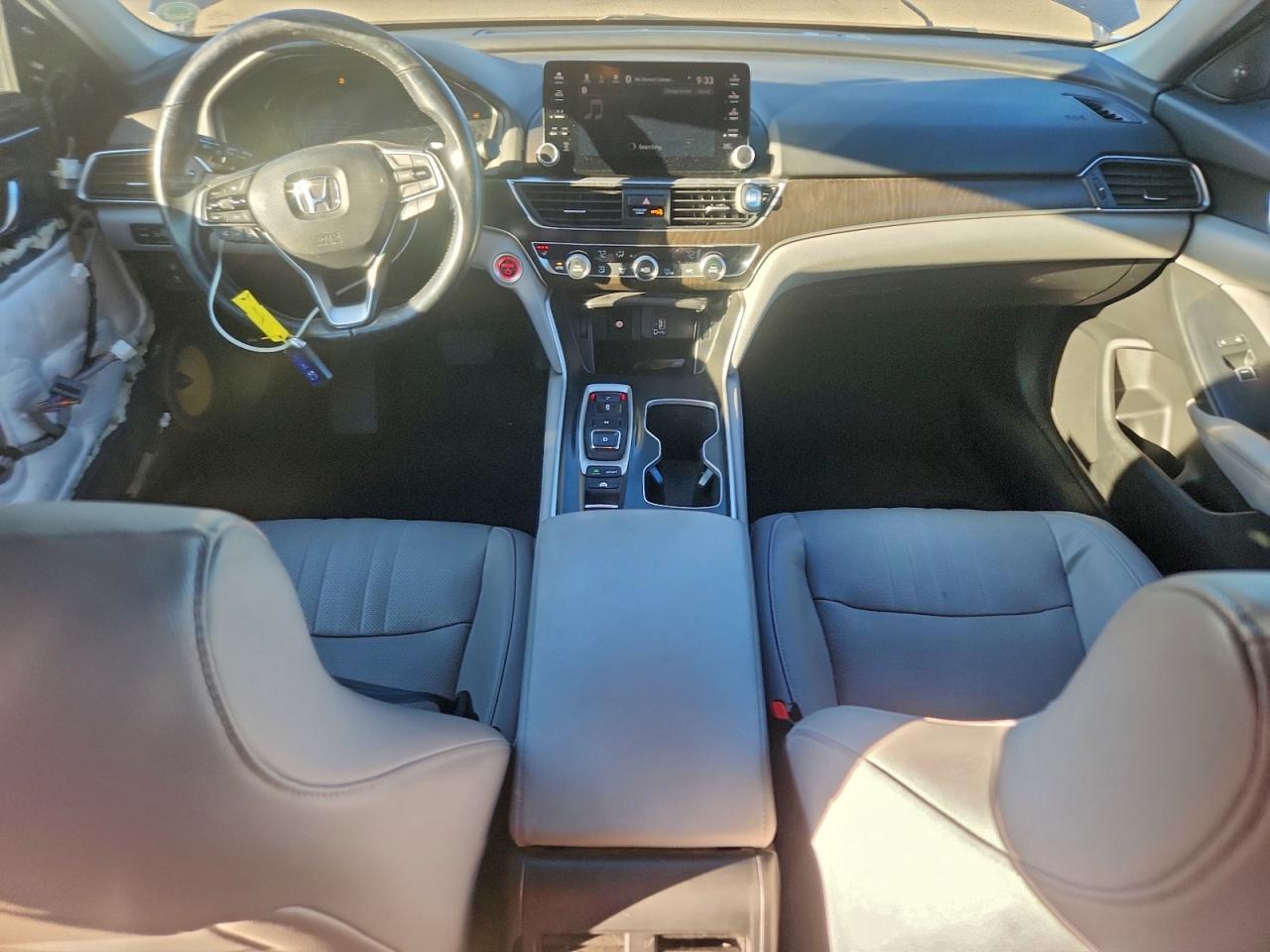 2018 HONDA ACCORD HYBRID EXL photo 8