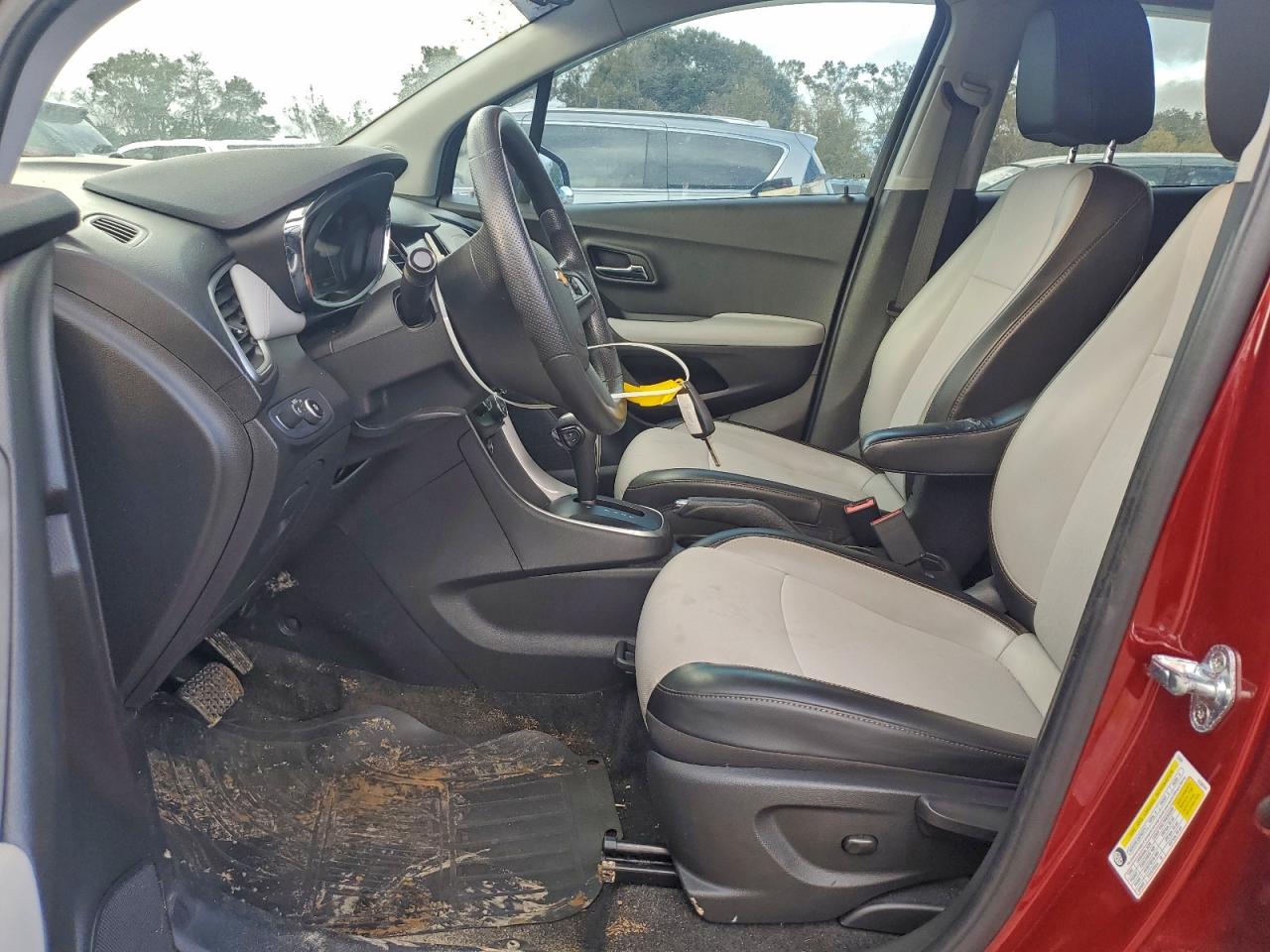 2021 CHEVROLET TRAX 1LT photo 7