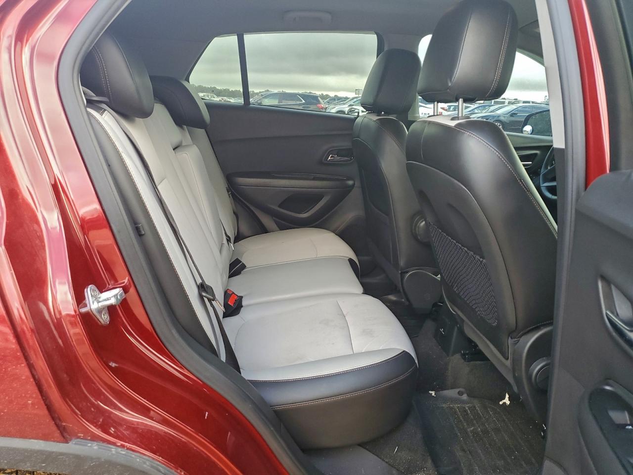 2021 CHEVROLET TRAX 1LT photo 10