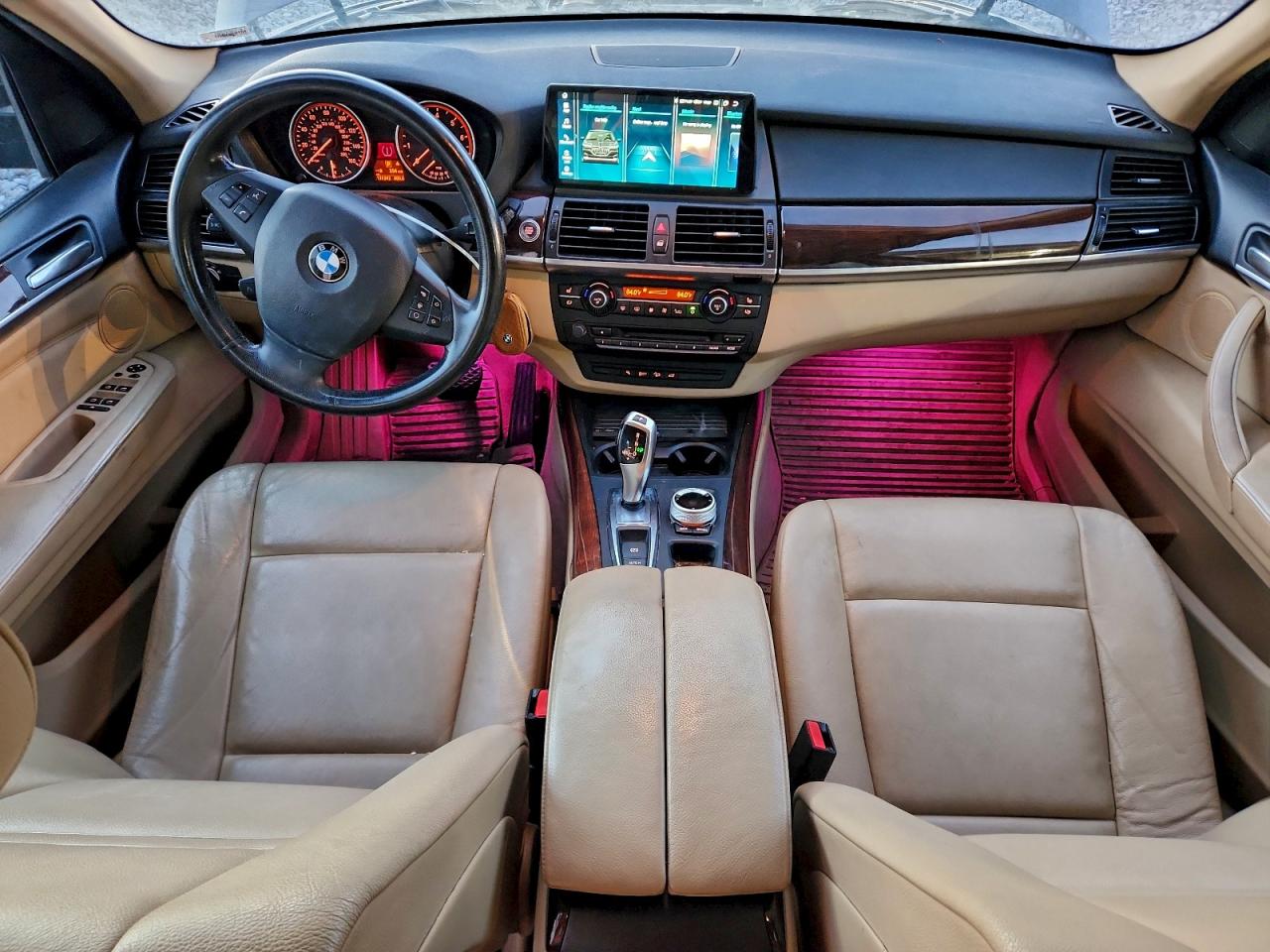 2011 BMW X5 XDRIVE35I photo 8