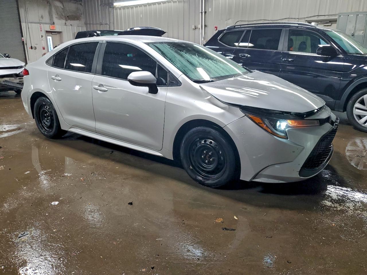 2021 TOYOTA COROLLA LE photo 7