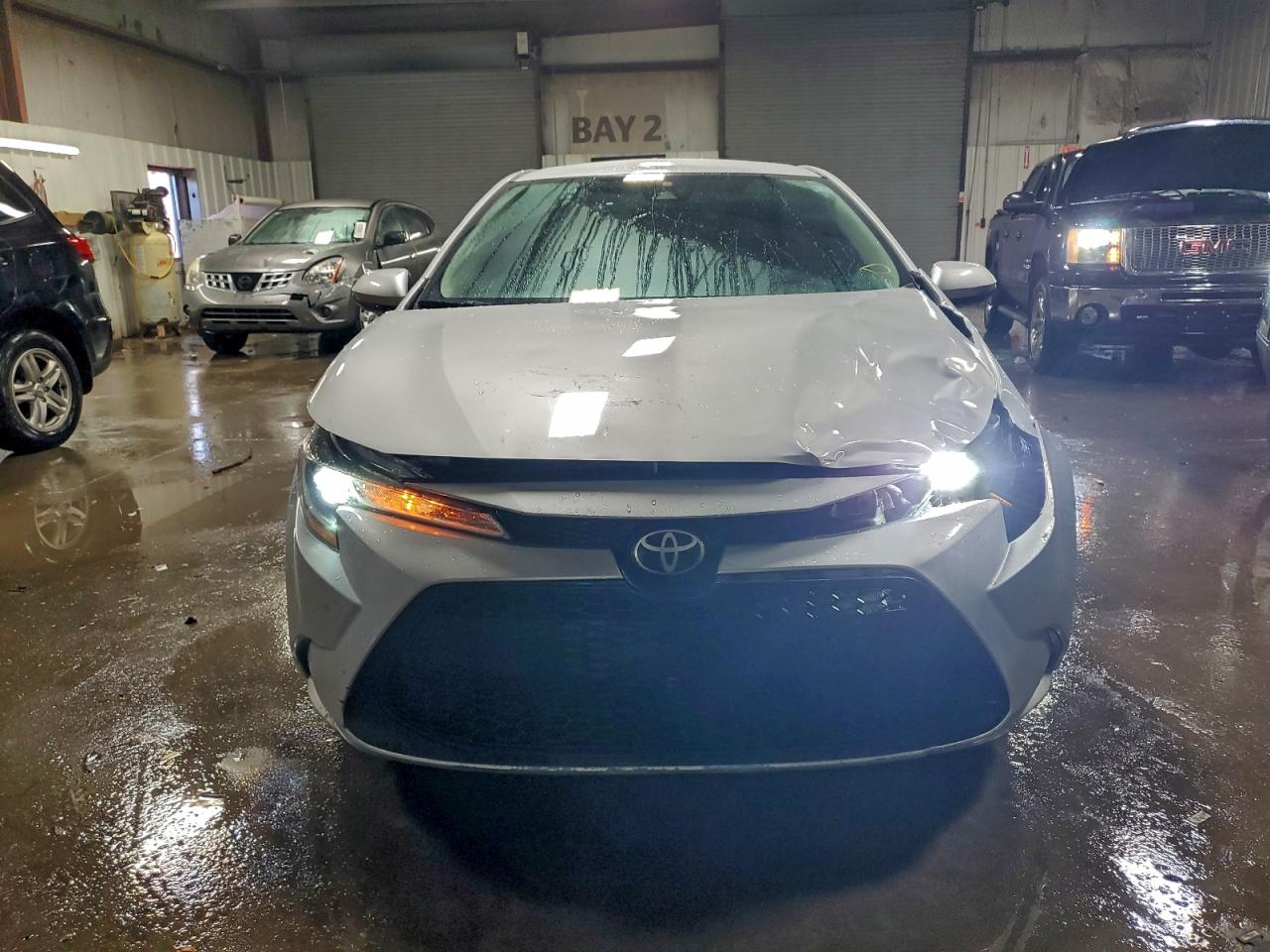 2021 TOYOTA COROLLA LE photo 9