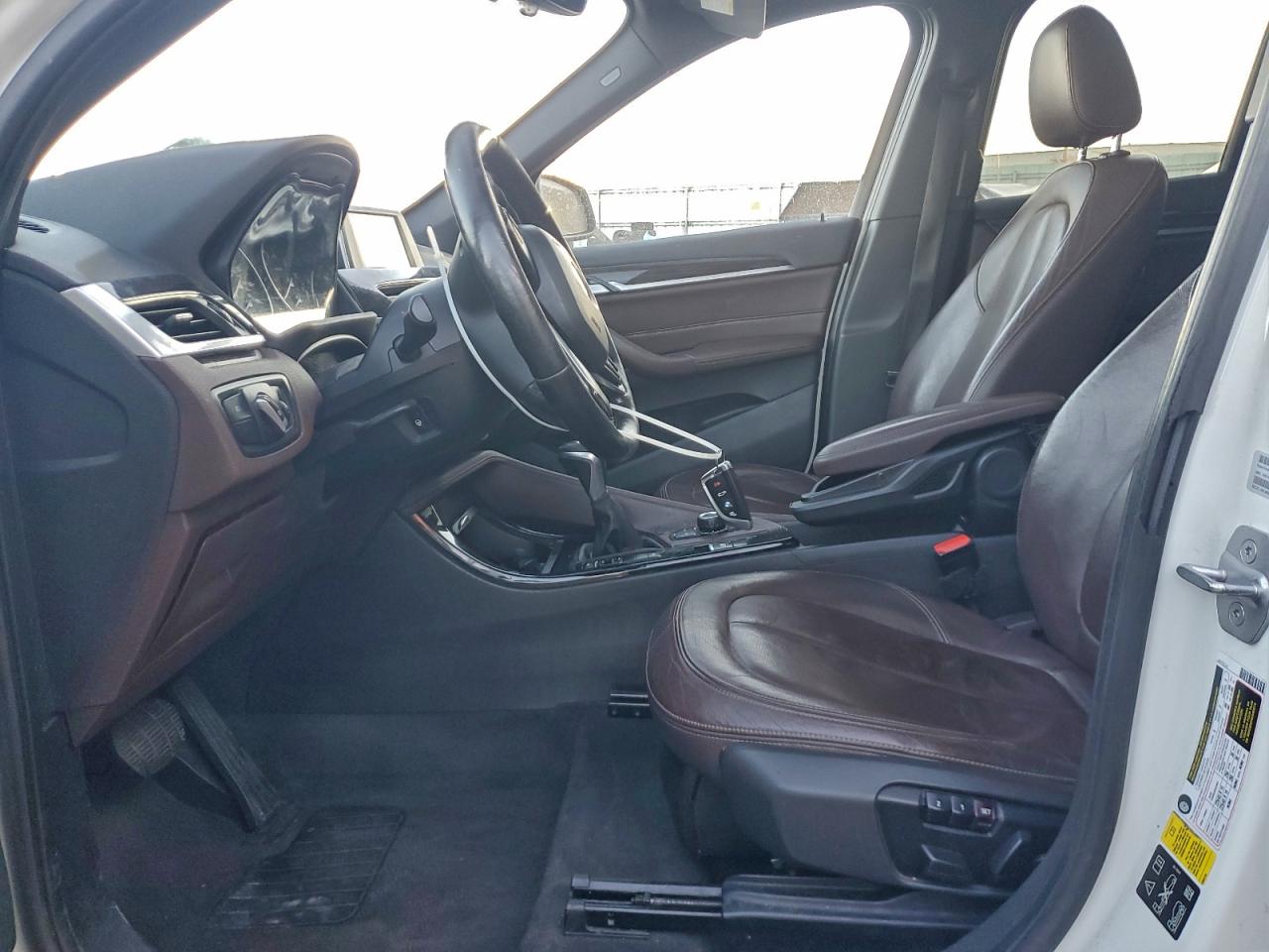 2016 BMW X1 XDRIVE28I photo 7