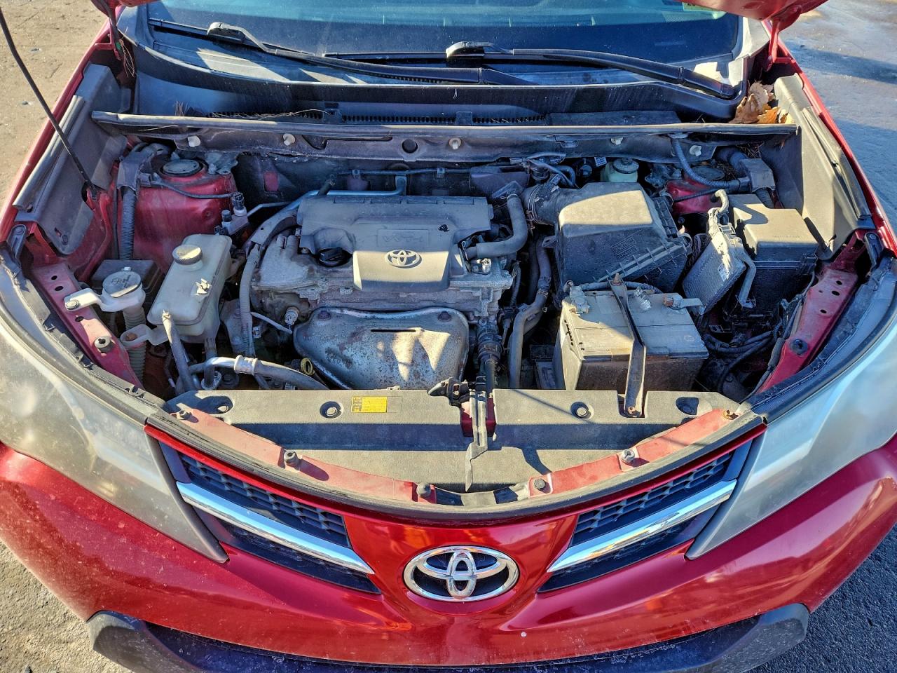 2015 TOYOTA RAV4 XLE photo 12