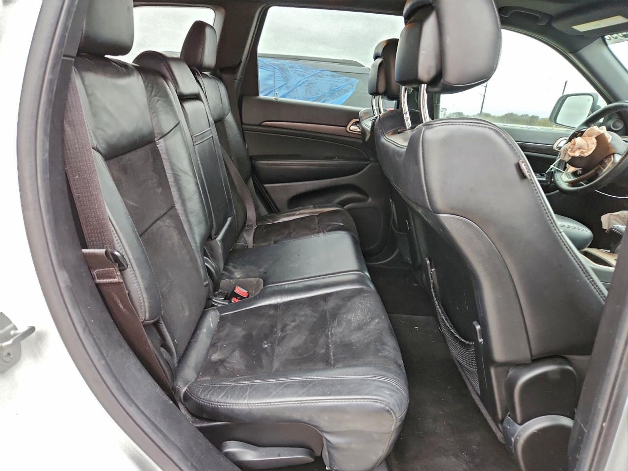 2015 JEEP GRAND CHEROKEE LAREDO photo 11