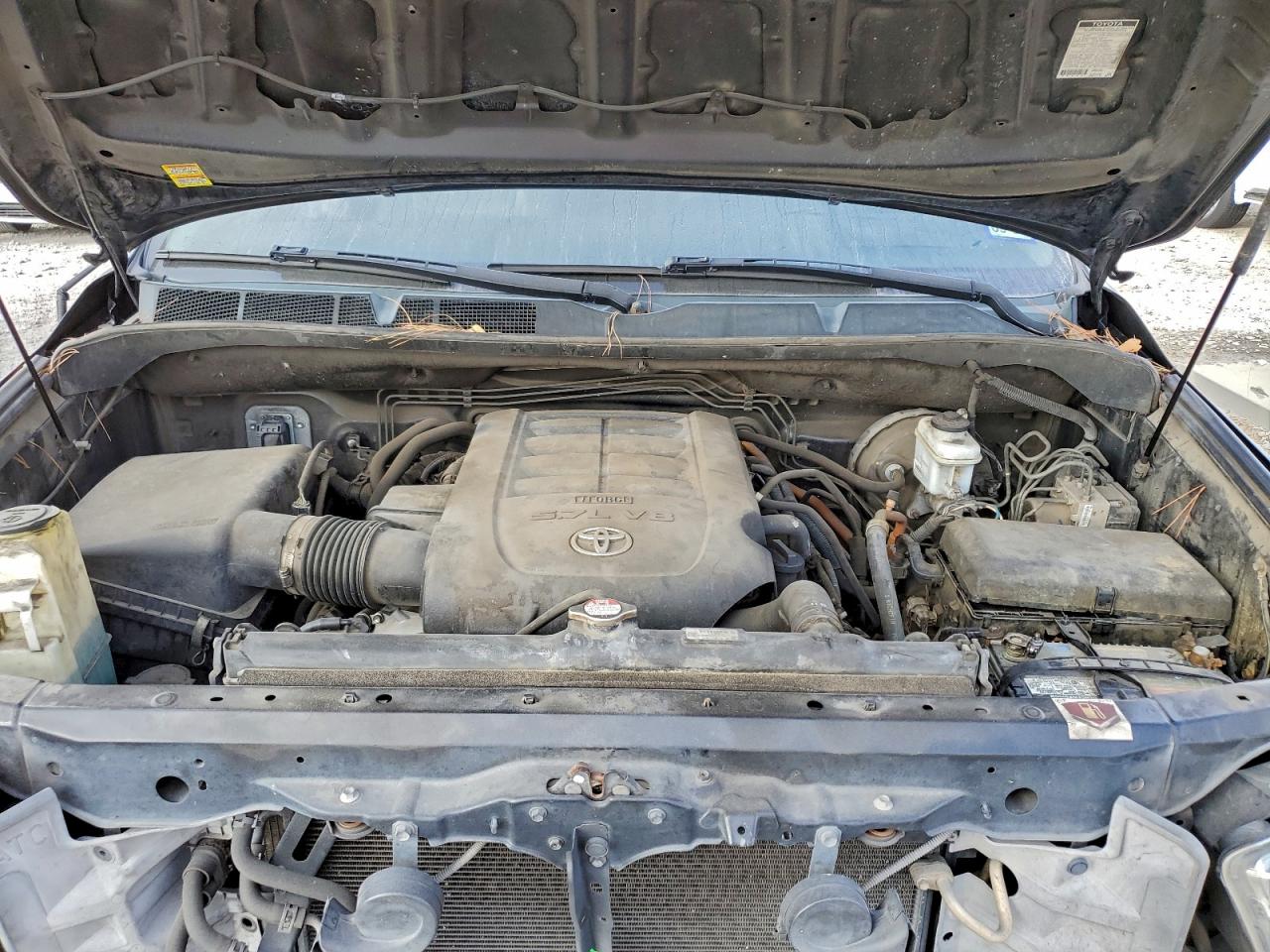 2012 TOYOTA TUNDRA CREWMAX SR5 photo 11