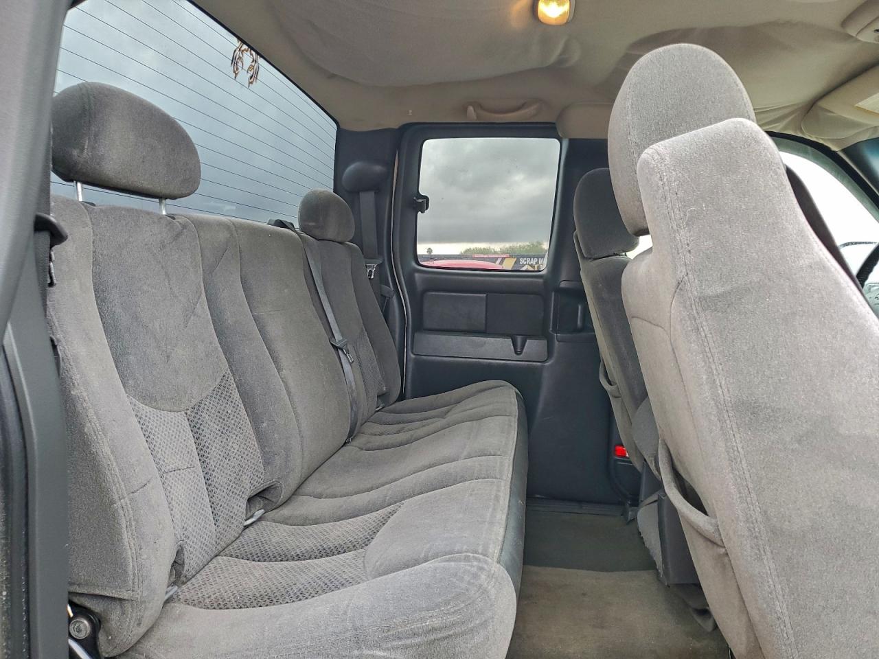 2006 CHEVROLET SILVERADO C1500 photo 19
