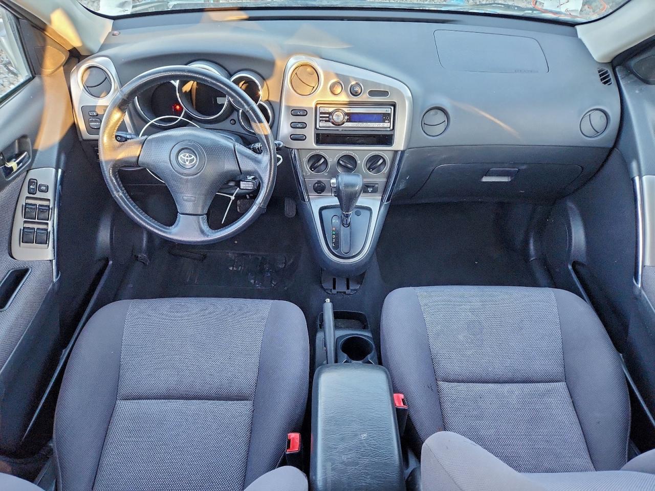 2003 TOYOTA COROLLA MATRIX XR photo 15