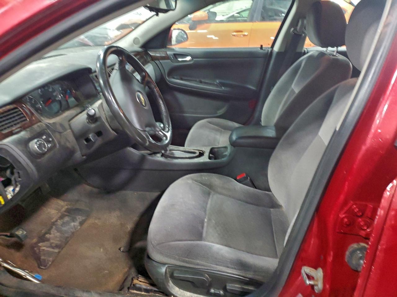 2013 CHEVROLET IMPALA LT photo 13