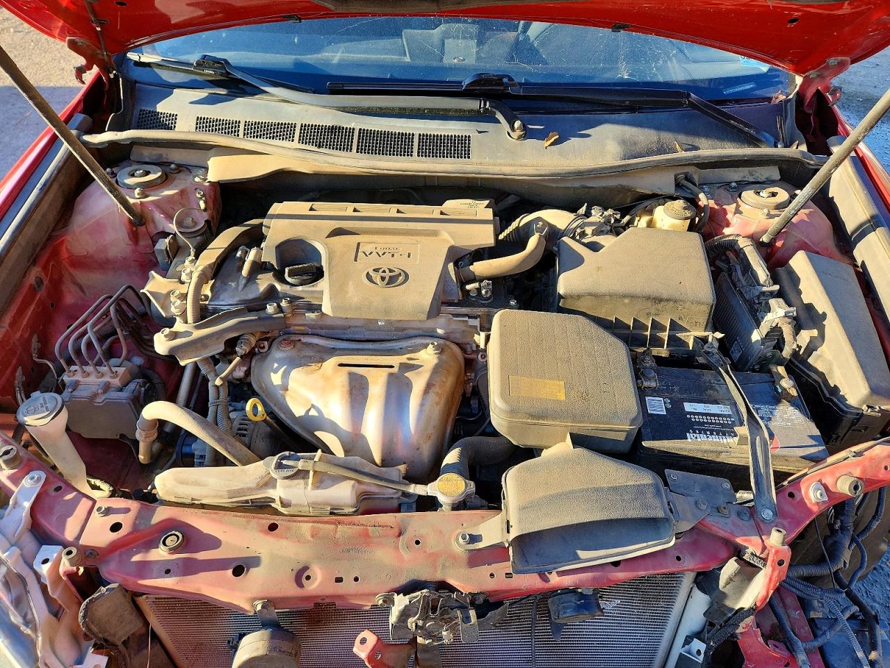 2014 TOYOTA CAMRY L photo 21