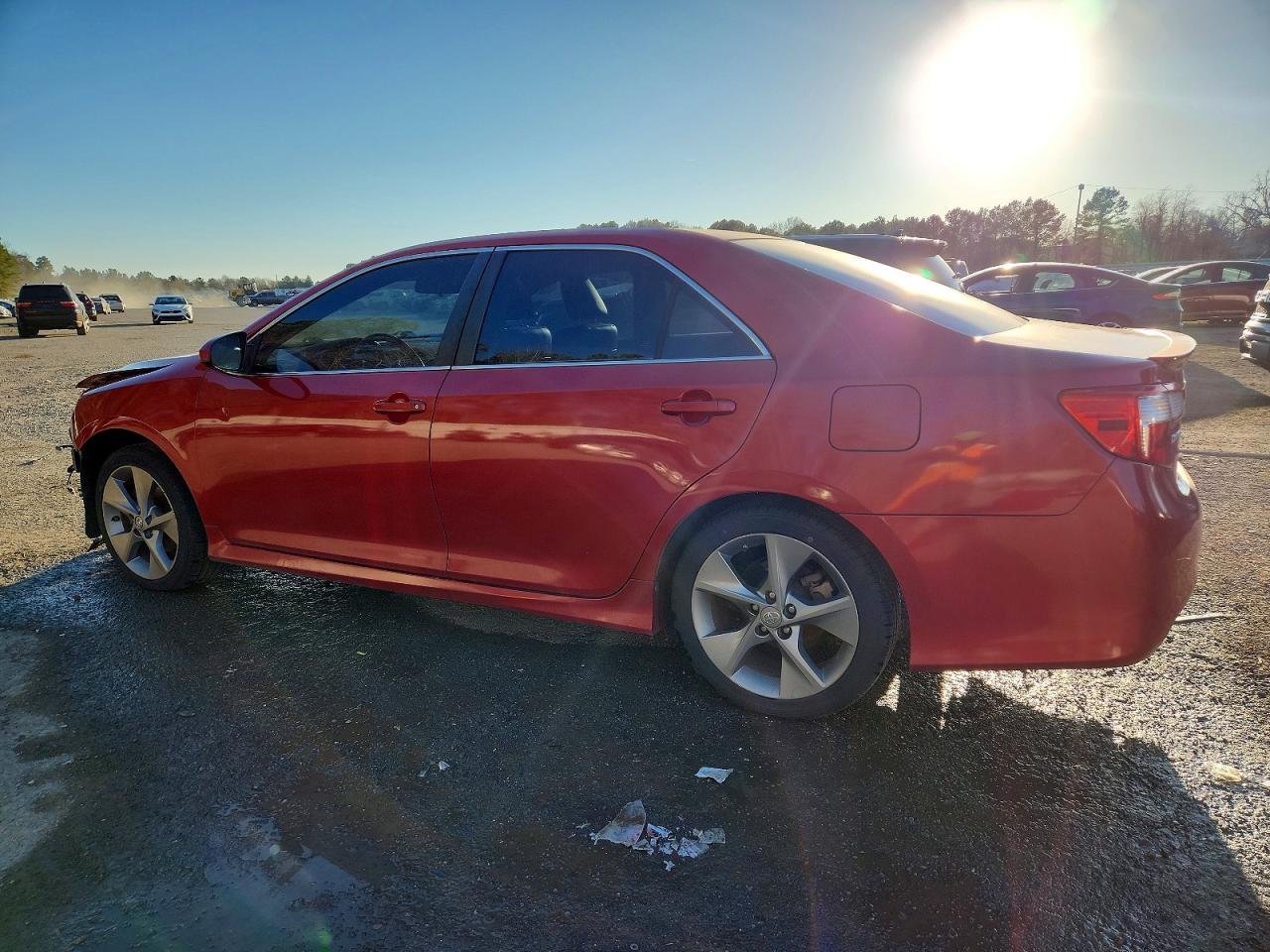 2014 TOYOTA CAMRY L photo 3