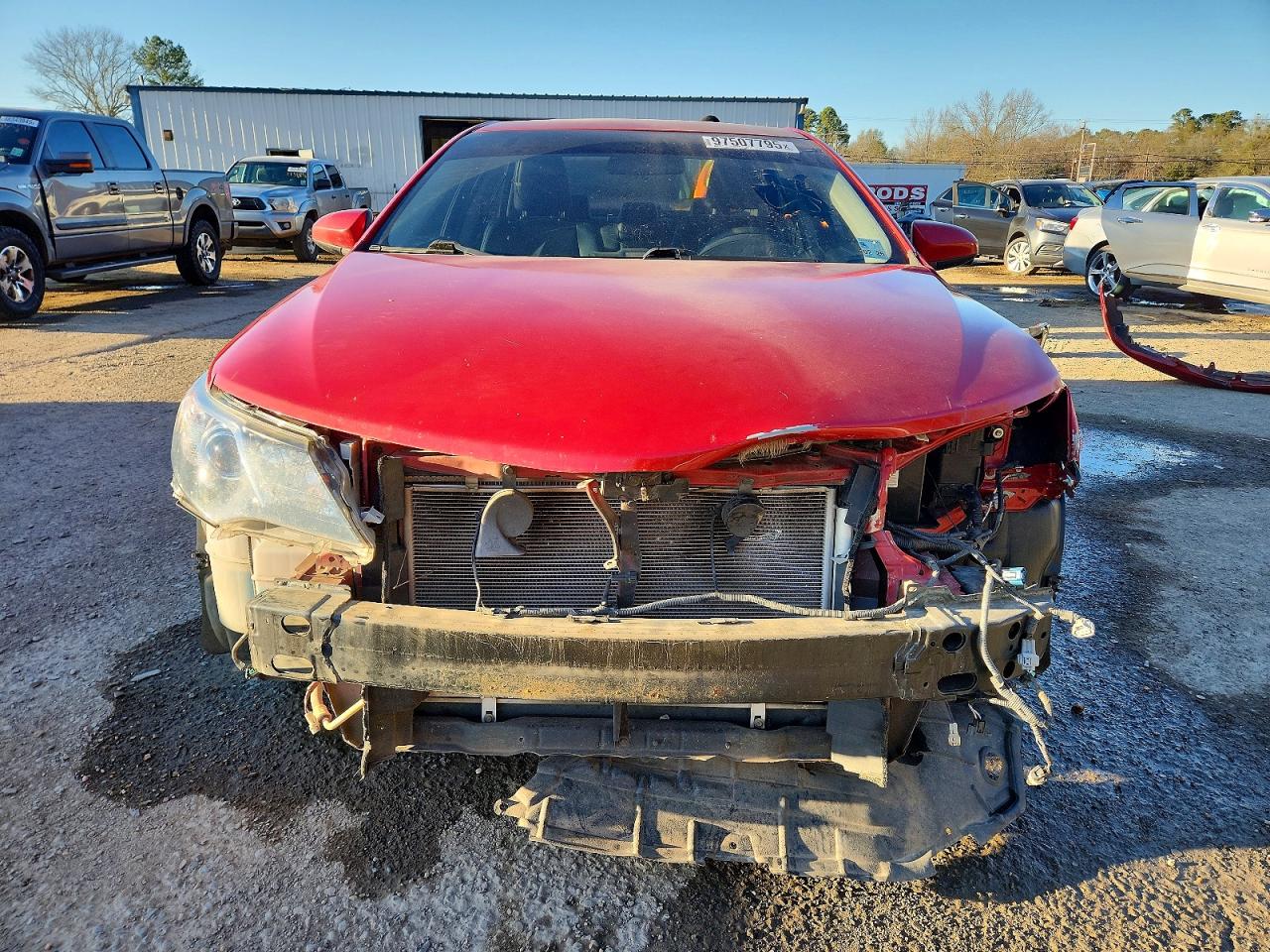 2014 TOYOTA CAMRY L photo 9
