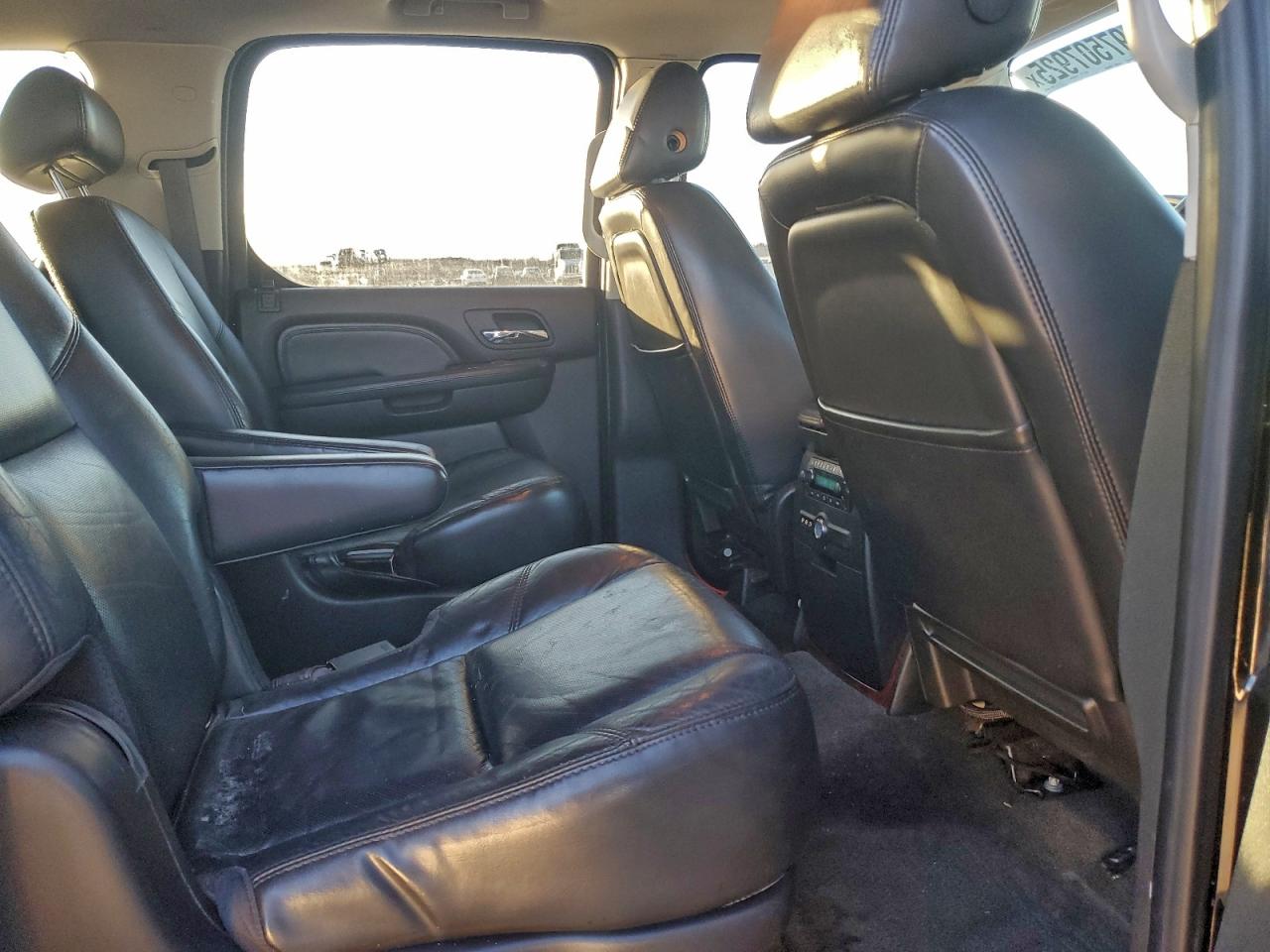 2007 CADILLAC ESCALADE ESV photo 11