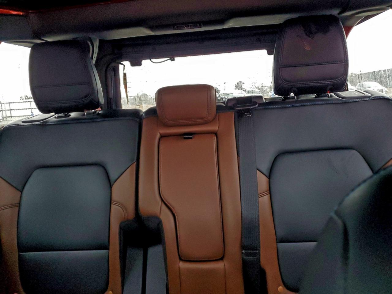 2022 FORD BRONCO BASE photo 10