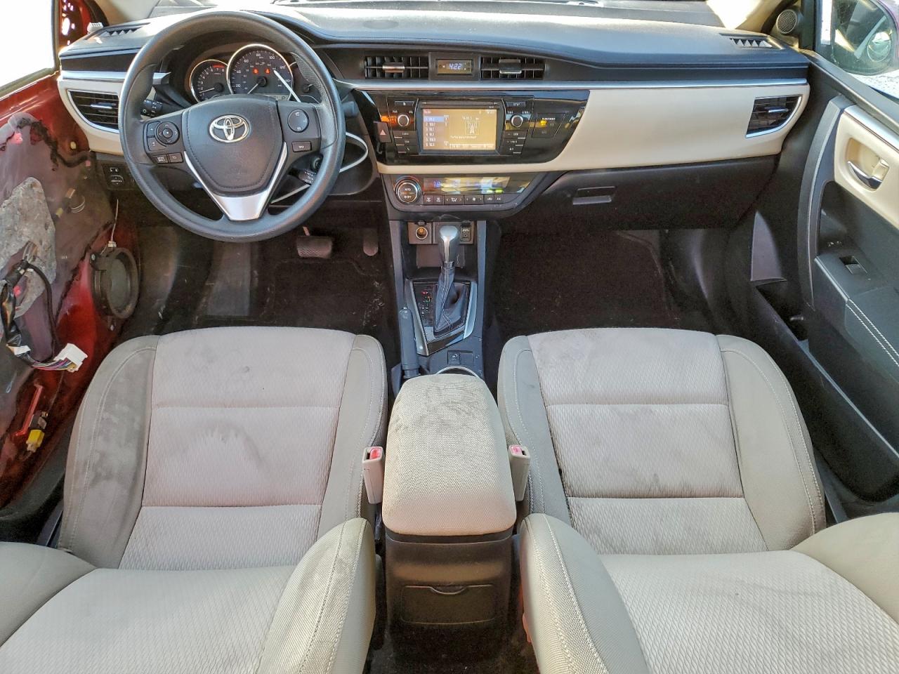 2014 TOYOTA COROLLA L photo 8
