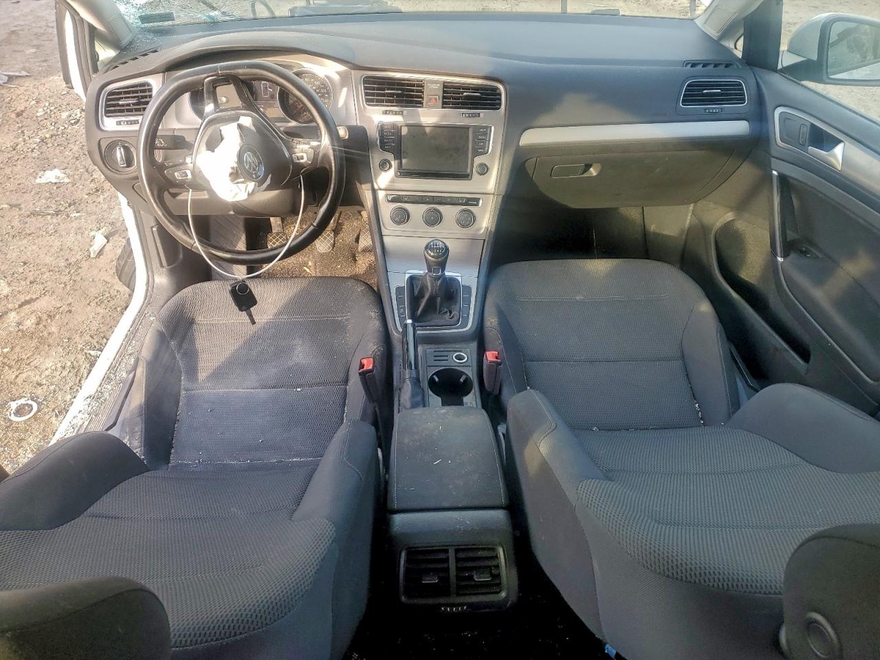 2017 VOLKSWAGEN GOLF SPORTWAGEN S photo 22