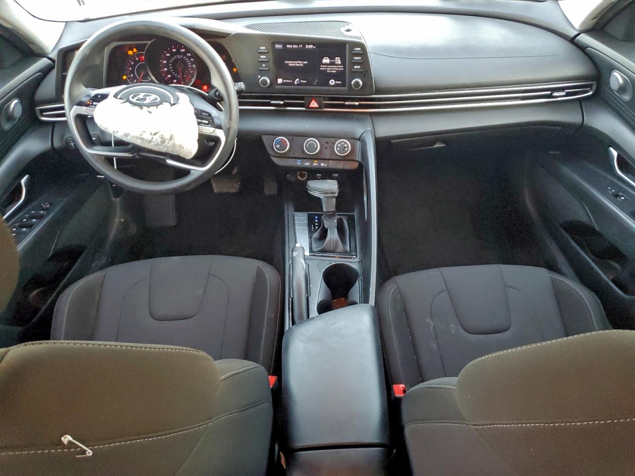 2021 HYUNDAI ELANTRA SE photo 8