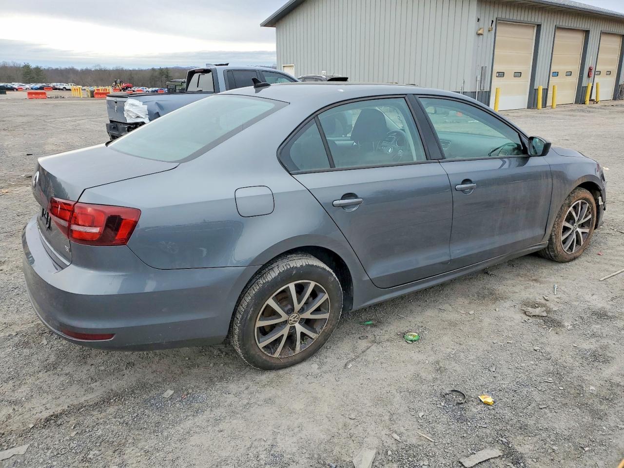 2016 VOLKSWAGEN JETTA SE photo 5