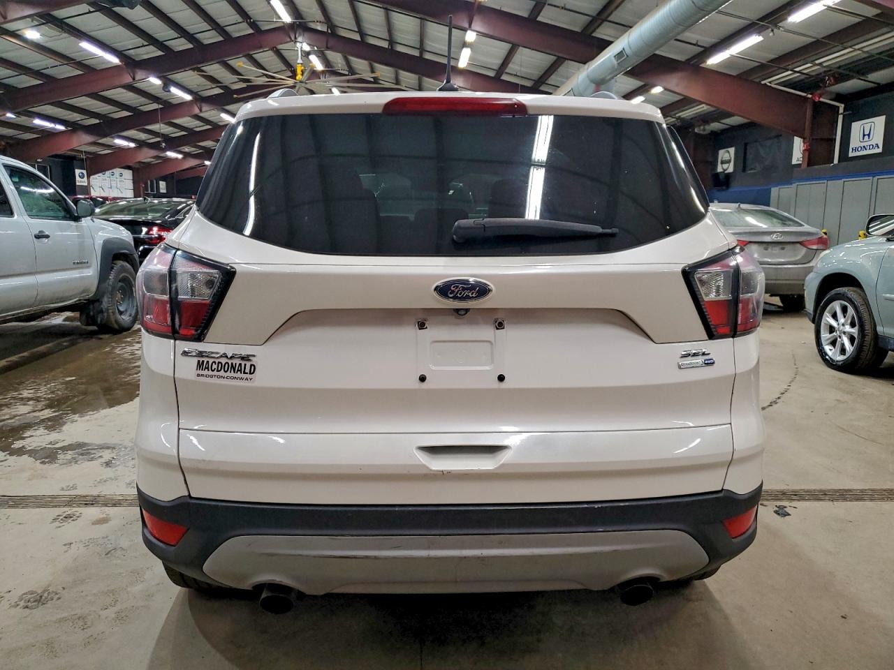 2018 FORD ESCAPE SEL photo 6