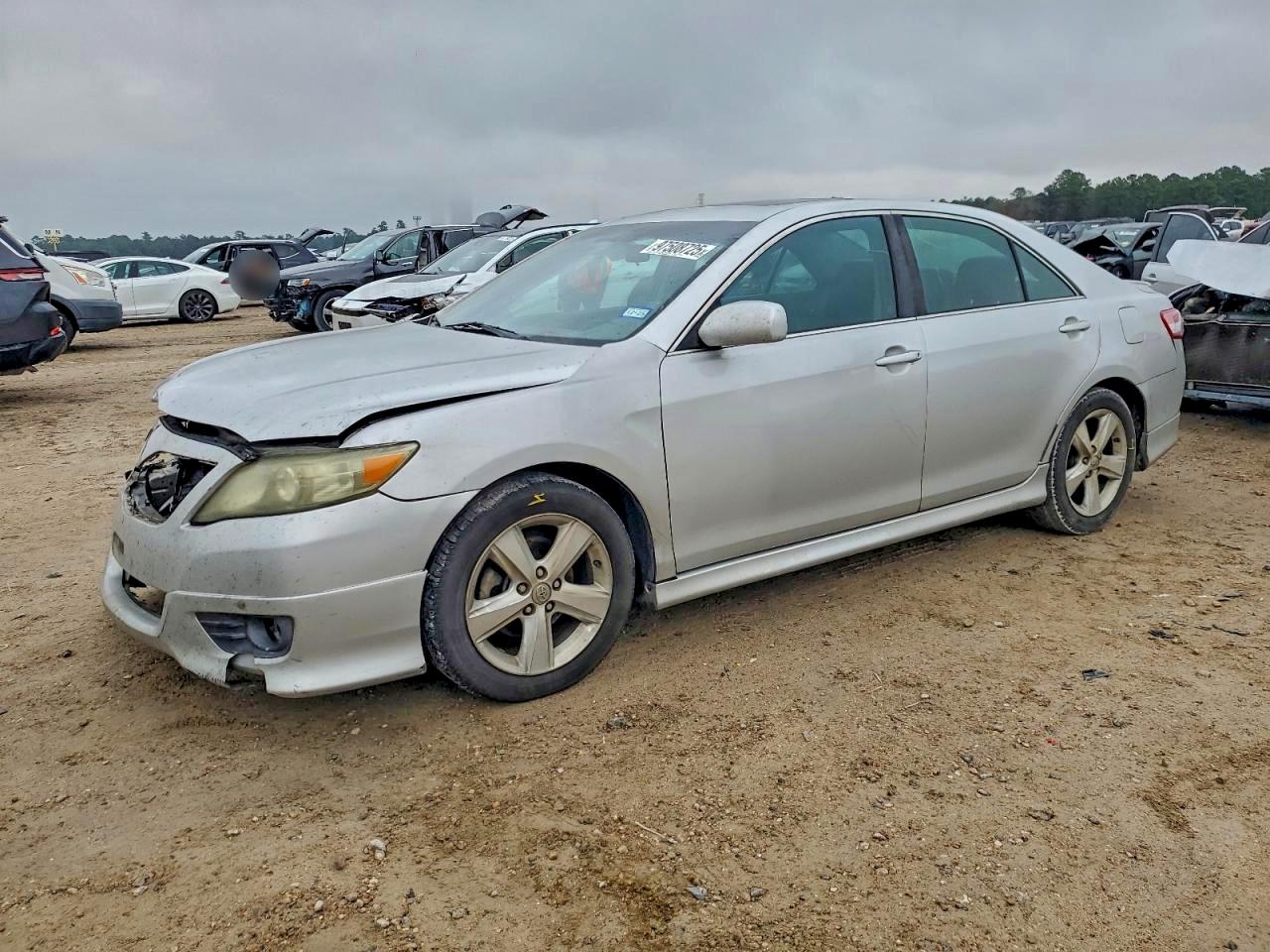 2011 TOYOTA CAMRY