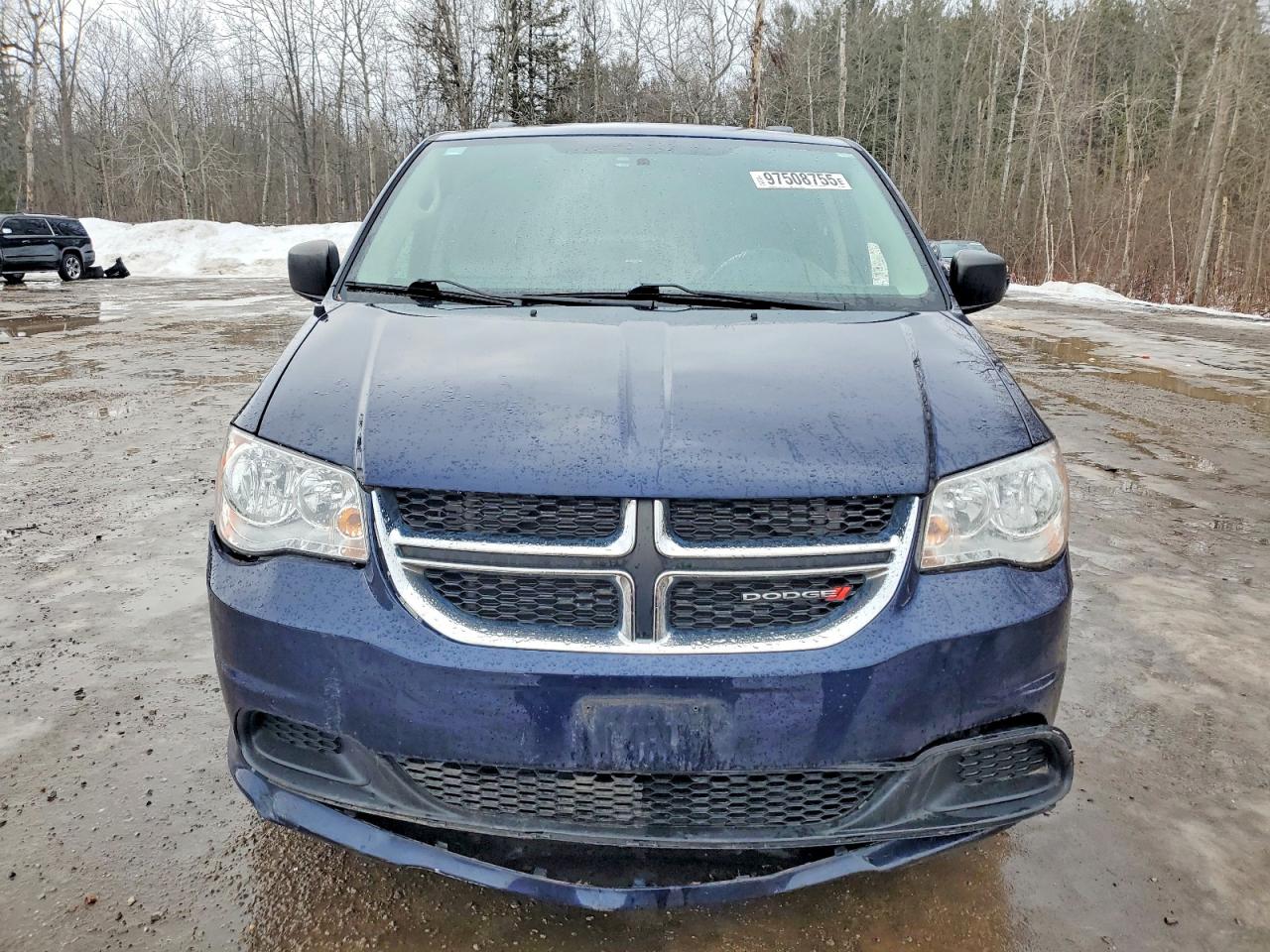 2015 DODGE GRAND CARAVAN SE photo 5