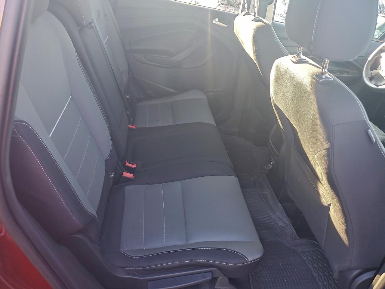 2015 FORD ESCAPE SE photo 11