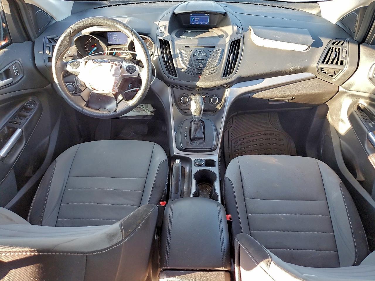 2015 FORD ESCAPE SE photo 8