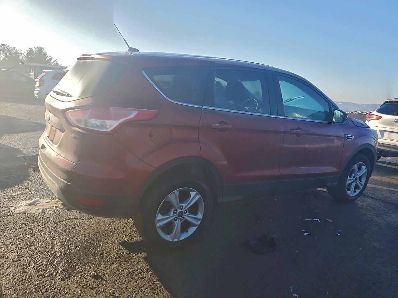 2015 FORD ESCAPE SE photo 3