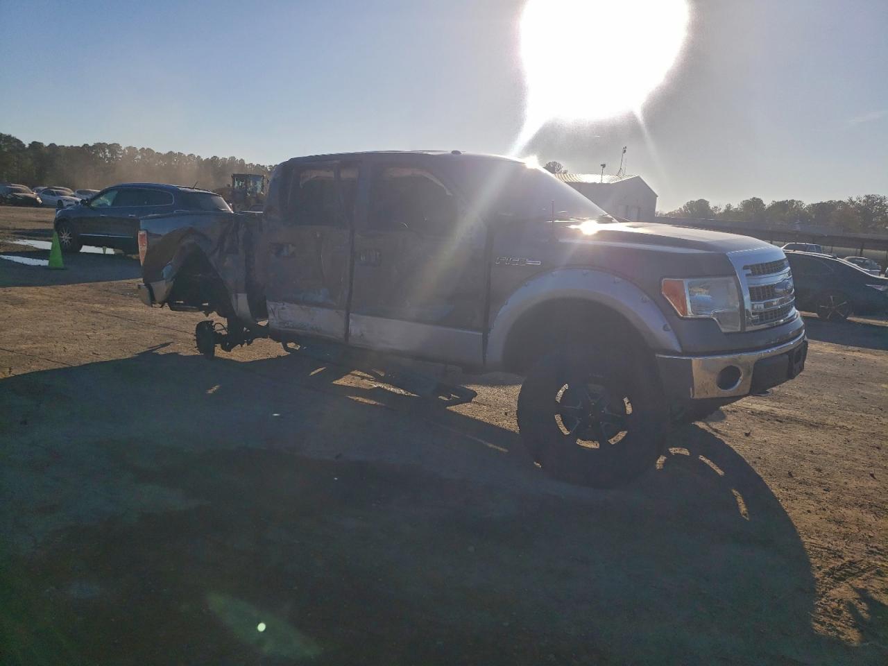 2013 FORD F150 SUPERCREW photo 4