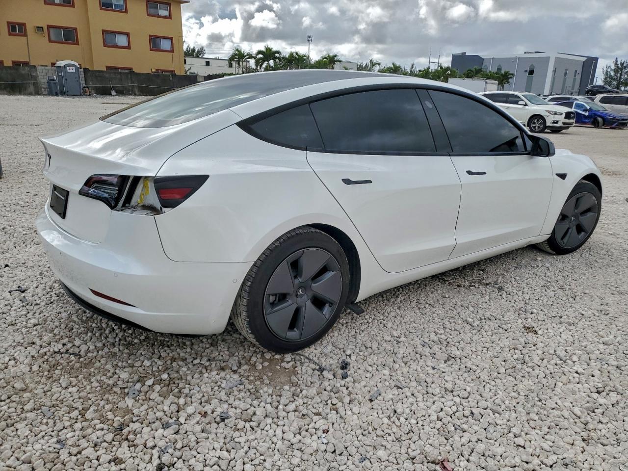 2021 TESLA MODEL 3 photo 3