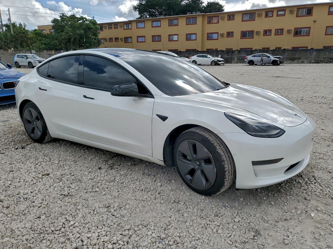 2021 TESLA MODEL 3 photo 4