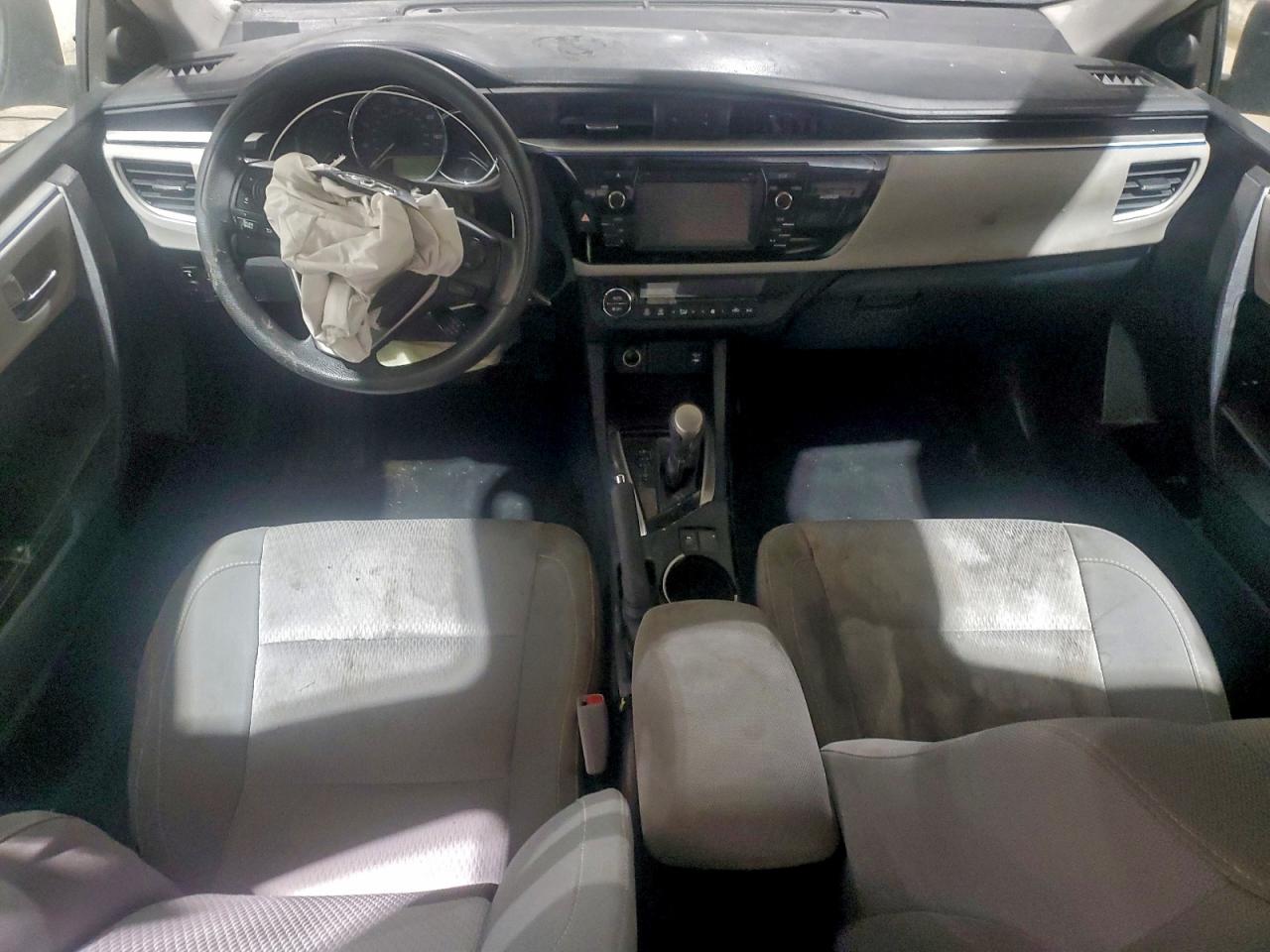 2014 TOYOTA COROLLA L photo 15