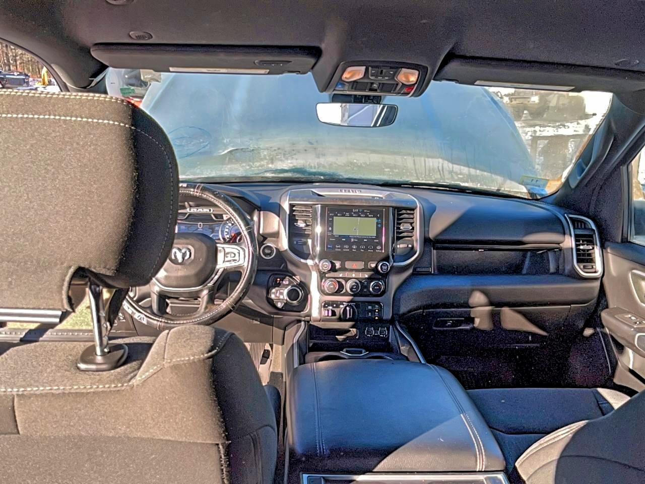 2021 RAM 1500 BIG HORN/LONE STAR photo 9