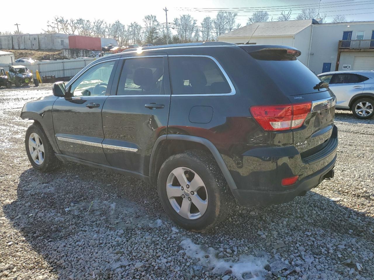 2012 JEEP GRAND CHEROKEE LAREDO photo 3
