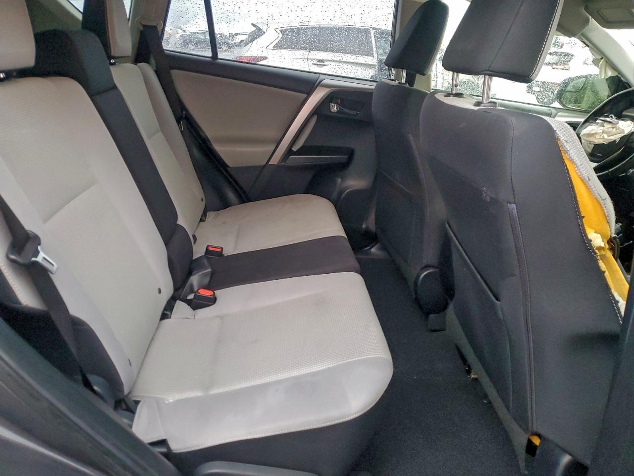 2017 TOYOTA RAV4 XLE photo 21