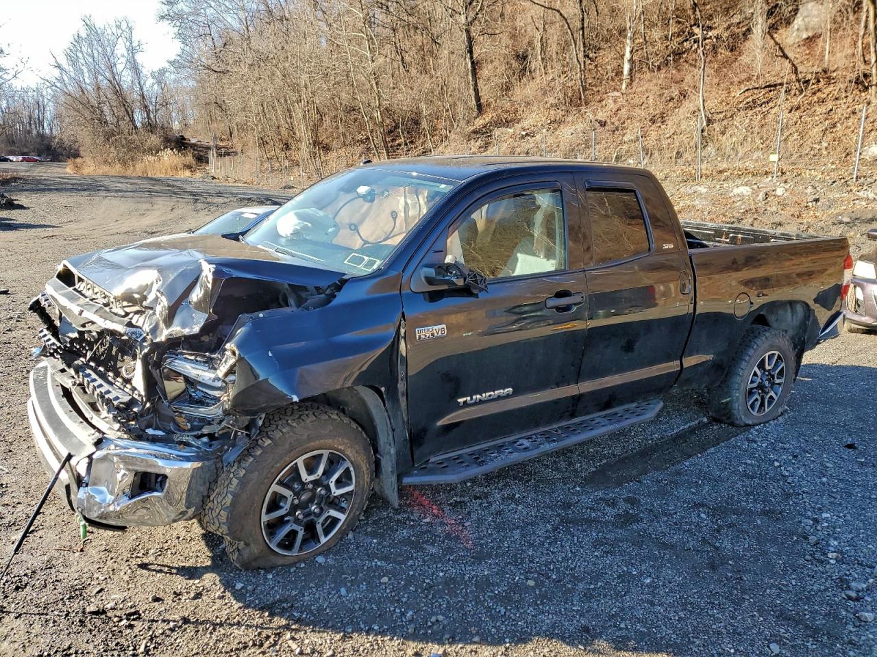 2018 TOYOTA TUNDRA