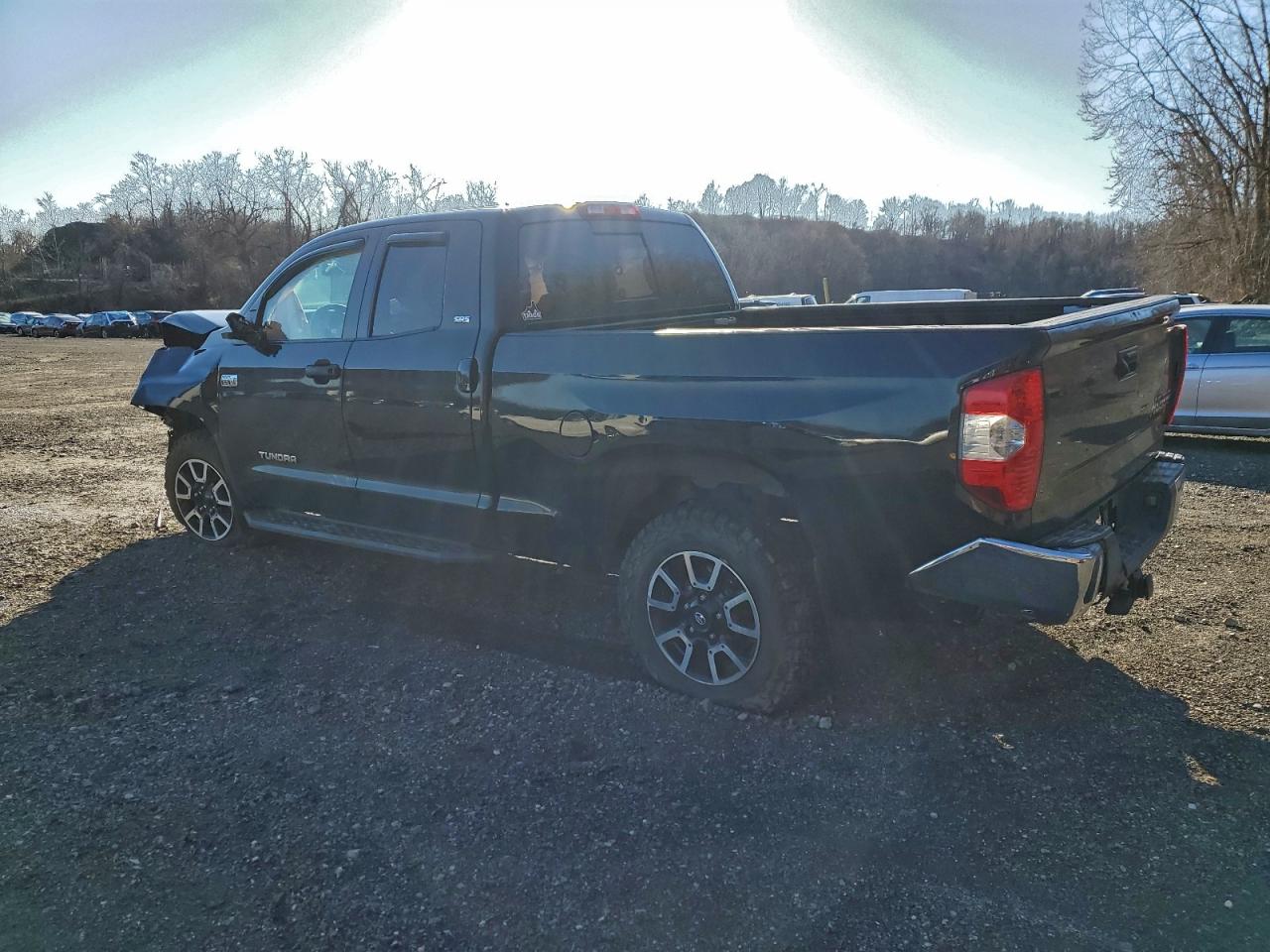 2018 TOYOTA TUNDRA DOUBLE CAB SR photo 3