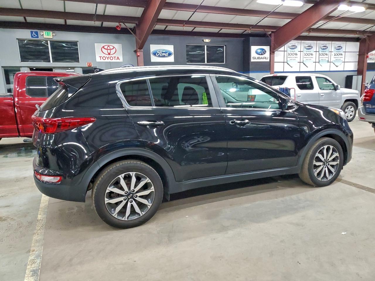 2017 KIA SPORTAGE EX photo 3