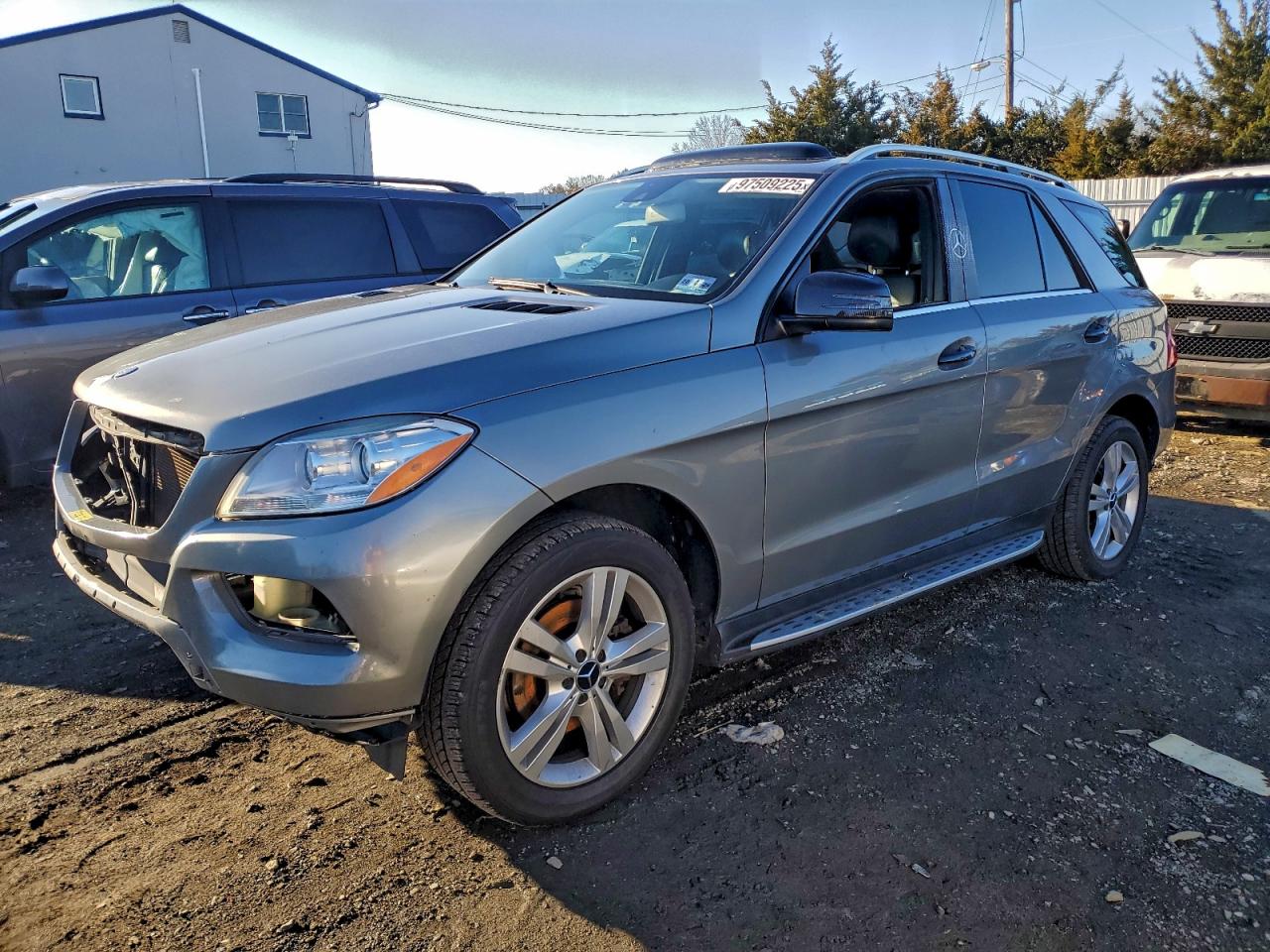 2015 MERCEDES-BENZ ML
