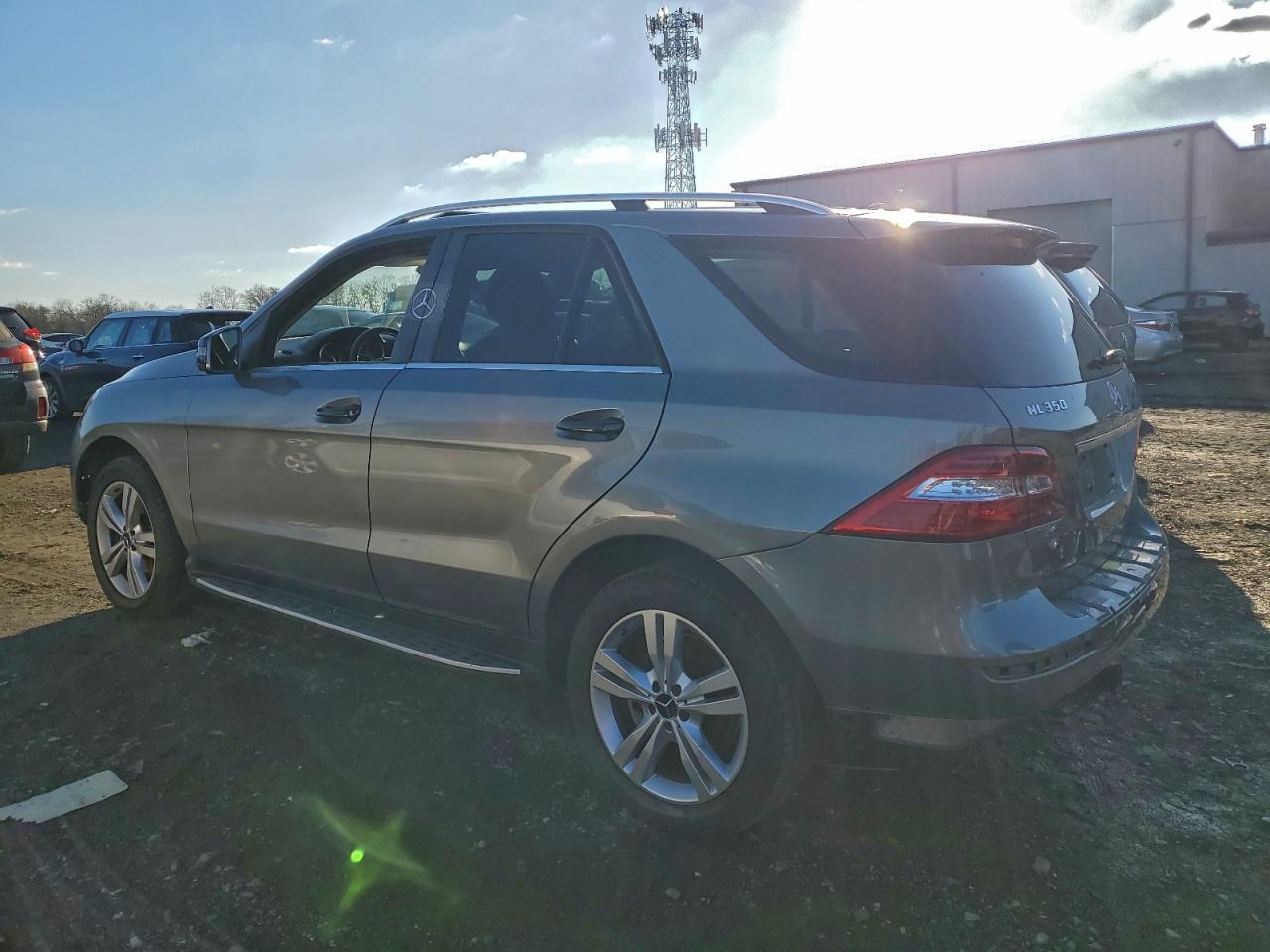 2015 MERCEDES-BENZ ML 350 4MATIC photo 2