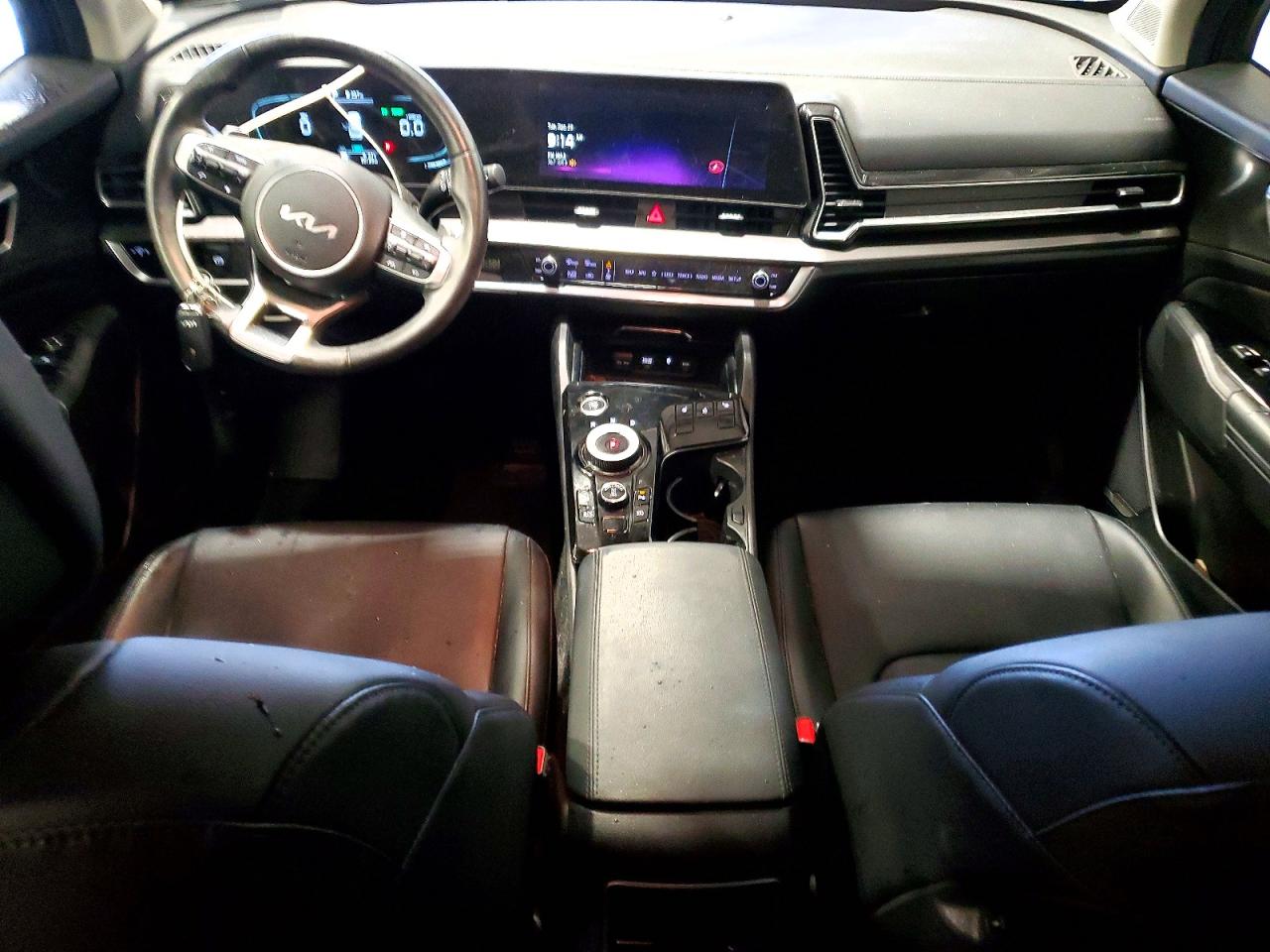 2023 KIA SPORTAGE EX photo 8