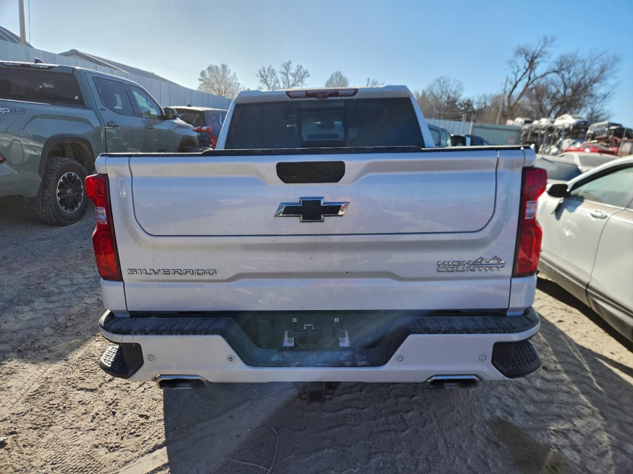 2024 CHEVROLET SILVERADO K1500 HIGH COUNTRY photo 6