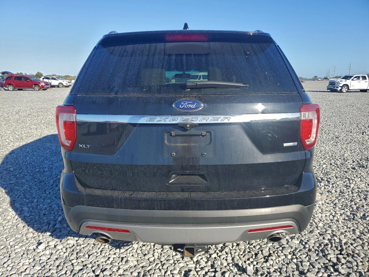 2016 FORD EXPLORER XLT photo 11