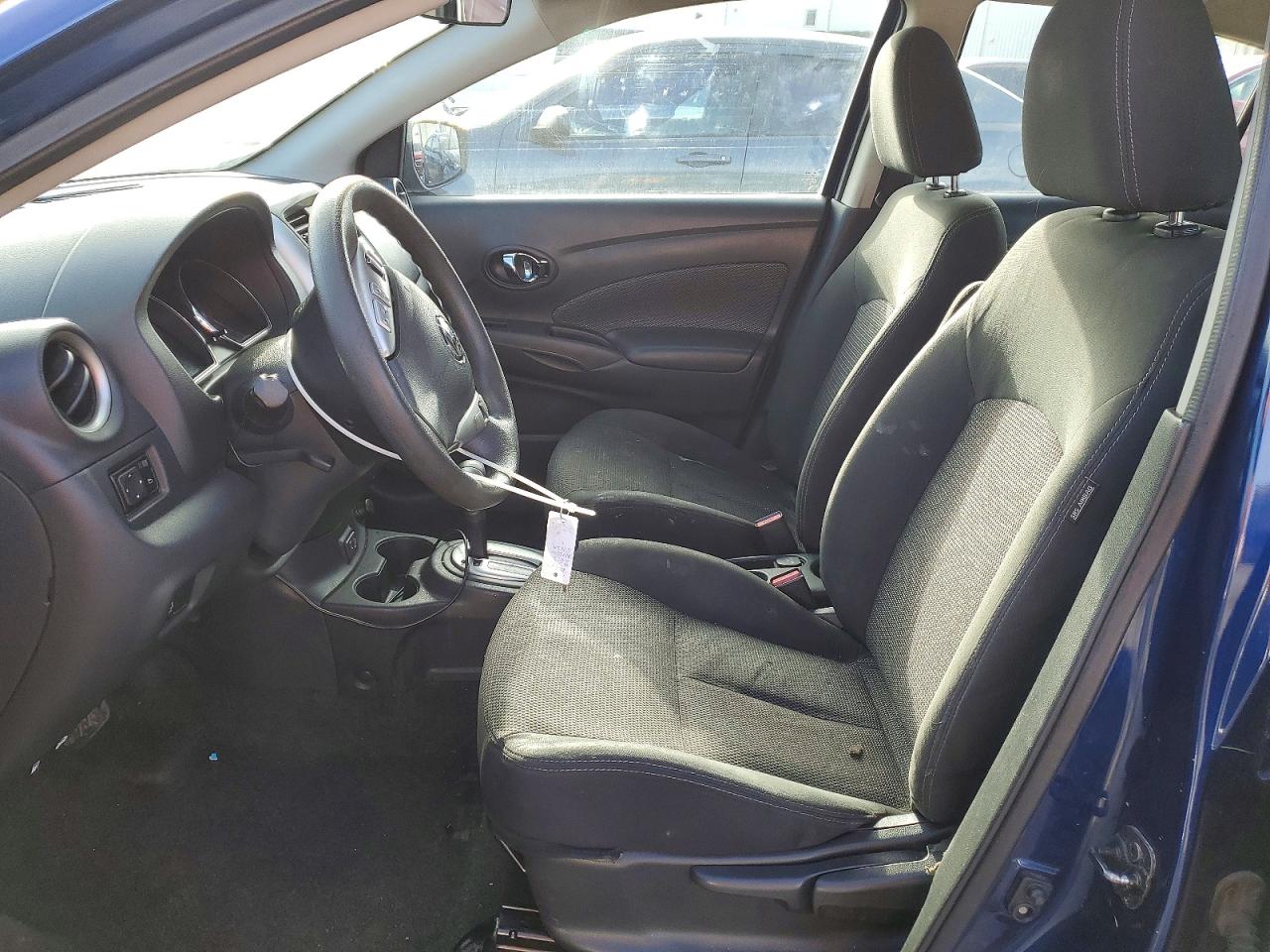 2018 NISSAN VERSA S photo 7