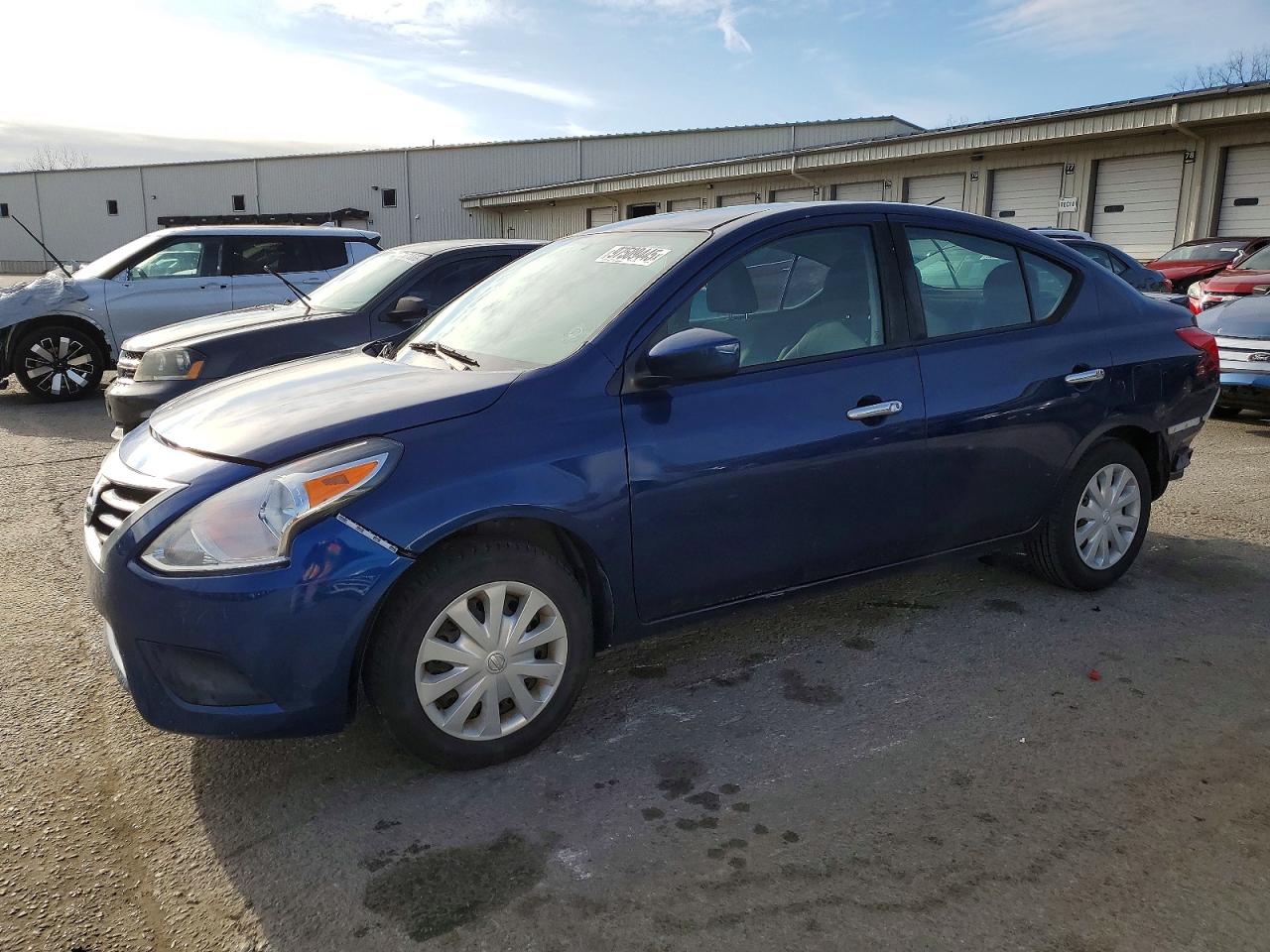 2018 NISSAN VERSA