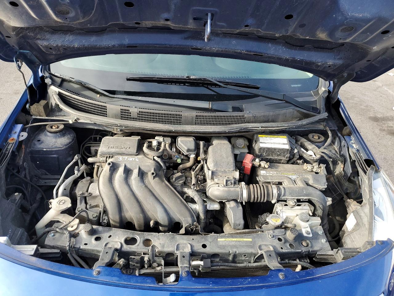 2018 NISSAN VERSA S photo 11