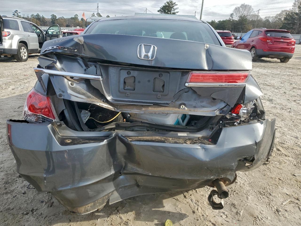 2012 HONDA ACCORD LXP photo 6
